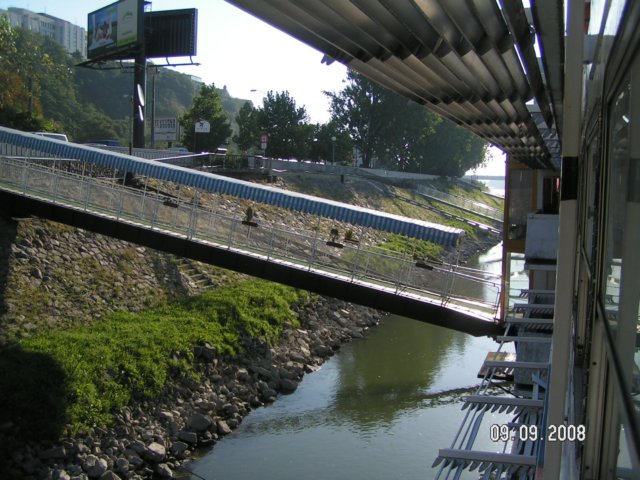 pict4039.jpg