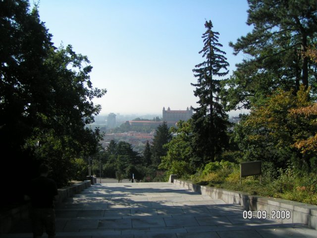 pict4090.jpg